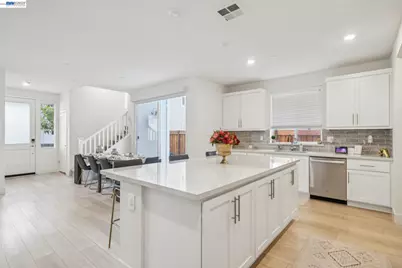 37231 Sand Bar Pl, Newark, CA 94560 - Photo 16