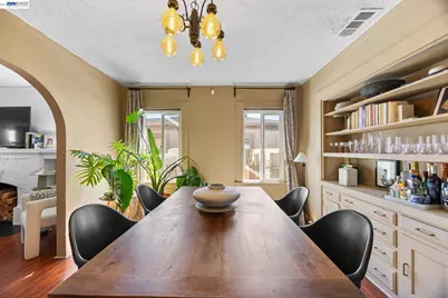 1687 70th Ave, Oakland, CA 94621 - Photo 8