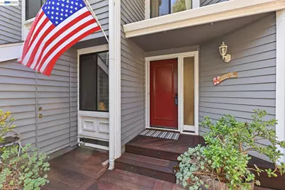5361 Black Ave. #4, Pleasanton, CA 94566 - Photo 4
