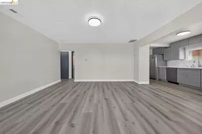 3240 Logan St, Oakland, CA 94601 - Photo 26