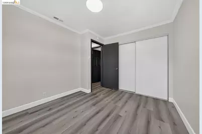 3240 Logan St, Oakland, CA 94601 - Photo 8