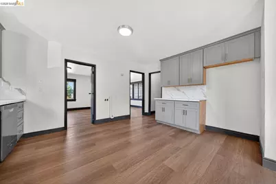 5533 Edgerly St, Oakland, CA 94621 - Photo 12