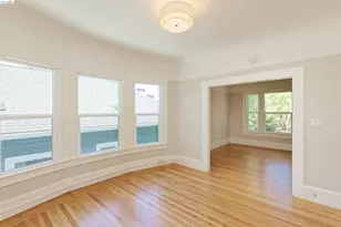 437 51st St, Oakland, CA 94609 - Photo 6
