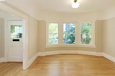 437 51st St, Oakland, CA 94609 - Photo 16