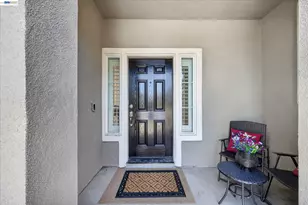 2661 Zepher Ct, Antioch, CA 94531 - Photo 2