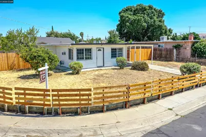 10 Canal Dr, Bay Point, CA 94565 - Photo 2