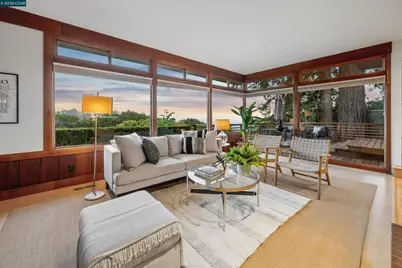 473 Pershing Dr., Oakland, CA 94611 - Photo 2