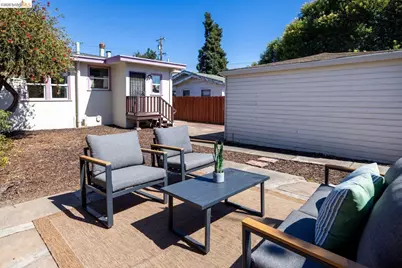 1927 Vicksburg Ave, Oakland, CA 94601 - Photo 30