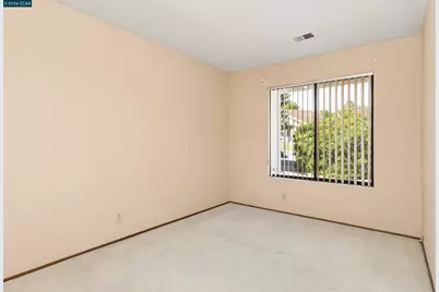 412 Solano Dr, Benicia, CA 94510 - Photo 22