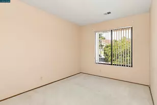 412 Solano Dr, Benicia, CA 94510 - Photo 22
