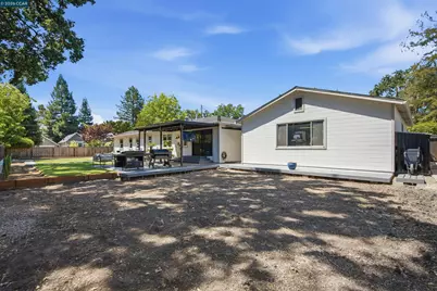 100 Polley Lane, Pleasant Hill, CA 94523 - Photo 12