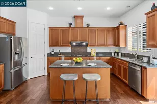 5204 Skyler Ct, Concord, CA 94521 - Photo 2