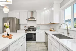 3818 Suter St, Oakland, CA 94619 - Photo 16