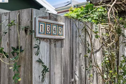 1349 Hearst Ave, Berkeley, CA 94702 - Photo 32