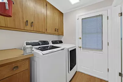 1254 Daily Dr, San Leandro, CA 94577 - Photo 28