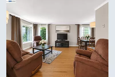1254 Daily Dr, San Leandro, CA 94577 - Photo 6