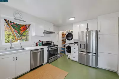 7830 Shevlin Pl, El Cerrito, CA 94530 - Photo 10