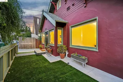 364 Lester Ave, Oakland, CA 94606 - Photo 98