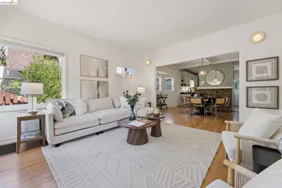 364 Lester Ave, Oakland, CA 94606 - Photo 8