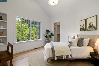 78 Scenic Dr, Orinda, CA 94563 - Photo 44
