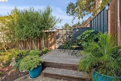 4001 Nevil St, Oakland, CA 94601 - Photo 56