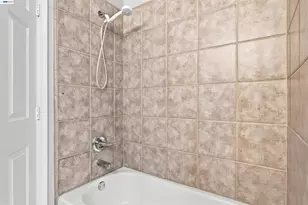 4401 Brannigan St, Dublin, CA 94568 - Photo 30