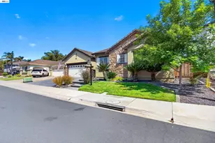 2243 Winchester Loop, Discovery Bay, CA 94505 - Photo 2