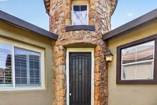 2243 Winchester Loop, Discovery Bay, CA 94505 - Photo 4
