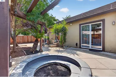 2243 Winchester Loop, Discovery Bay, CA 94505 - Photo 50
