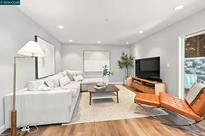 566 Webster Dr, Martinez, CA 94553 - Photo 18