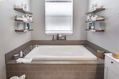 1464 Papoose Dr, Copperopolis, CA 95228 - Photo 60