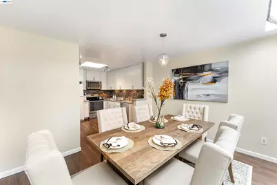 262 Beachview Ave #4, Pacifica, CA 94044 - Photo 22
