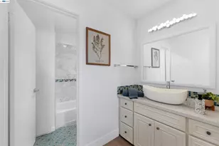 262 Beachview Ave, Pacifica, CA 94044 - Photo 36