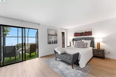 262 Beachview Ave #4, Pacifica, CA 94044 - Photo 28