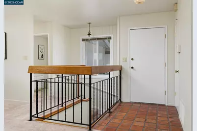 8197 Coach Dr, Oakland, CA 94605 - Photo 8