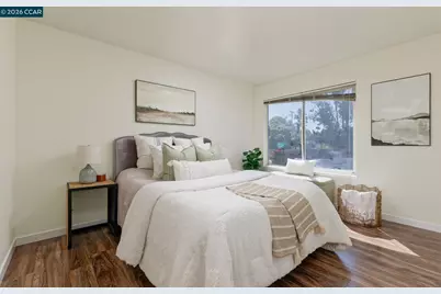 8197 Coach Dr, Oakland, CA 94605 - Photo 34