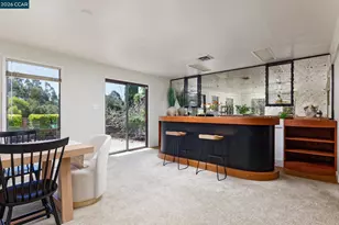 8197 Coach Dr, Oakland, CA 94605 - Photo 24