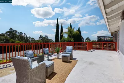 8197 Coach Dr, Oakland, CA 94605 - Photo 46