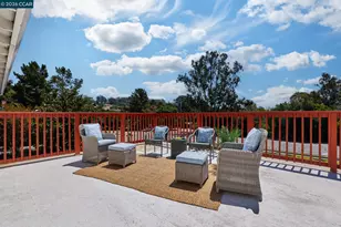 8197 Coach Dr, Oakland, CA 94605 - Photo 46