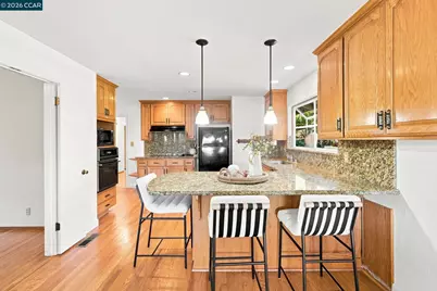 3170 Padre St, Lafayette, CA 94549 - Photo 12