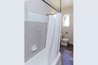 2944 Webster St, Oakland, CA 94609 - Photo 12