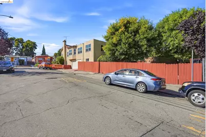 3000 Morcom Ave, Oakland, CA 94619 - Photo 54