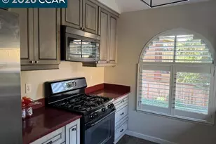 122 Cleaveland Rd, Pleasant Hill, CA 94523 - Photo 6
