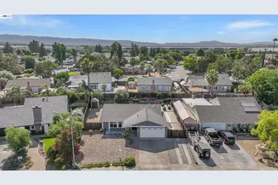 465 Swan Dr, Livermore, CA 94551 - Photo 32