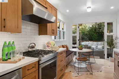 542 Chetwood St, Oakland, CA 94610 - Photo 84