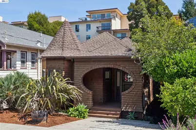 542 Chetwood St, Oakland, CA 94610 - Photo 2