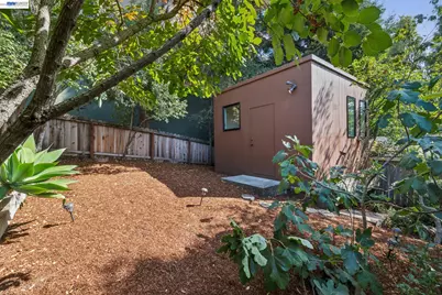 542 Chetwood St, Oakland, CA 94610 - Photo 68