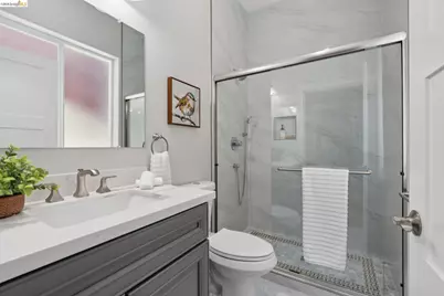 1860 Arrowhead Dr, Oakland, CA 94611 - Photo 48