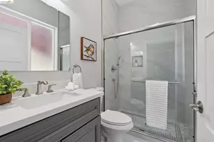 1860 Arrowhead Dr, Oakland, CA 94611 - Photo 48