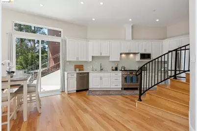 1860 Arrowhead Dr, Oakland, CA 94611 - Photo 22